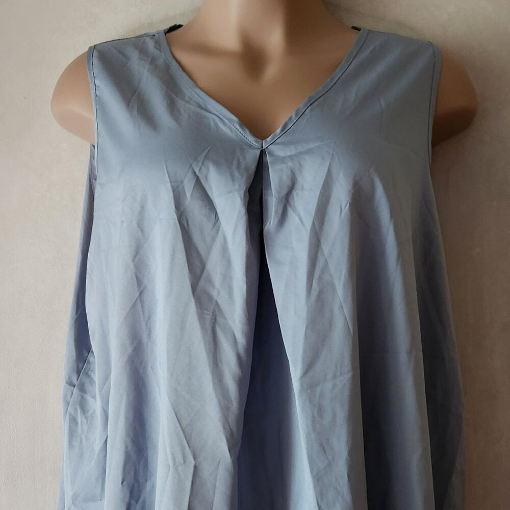 Beautiful tank sz 3X light blue trapeze style EUC